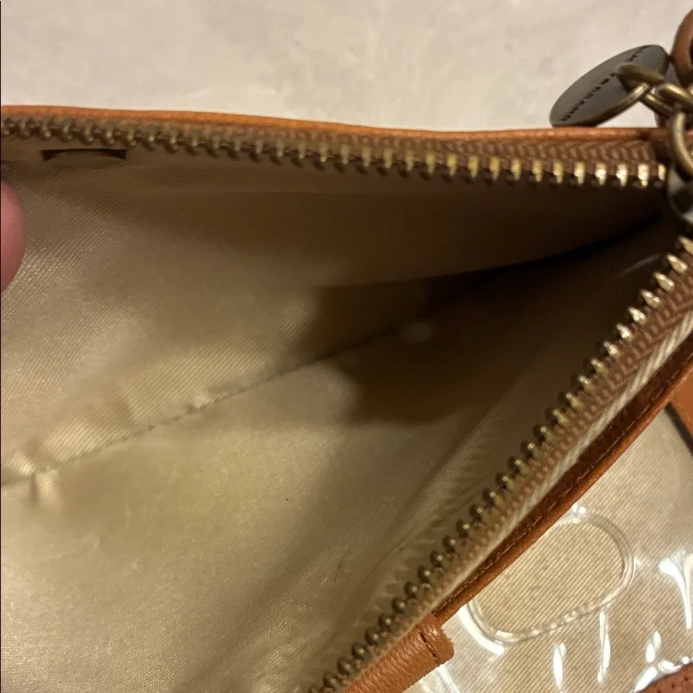 Lucky Brand‎ Brown Leather Wristlet